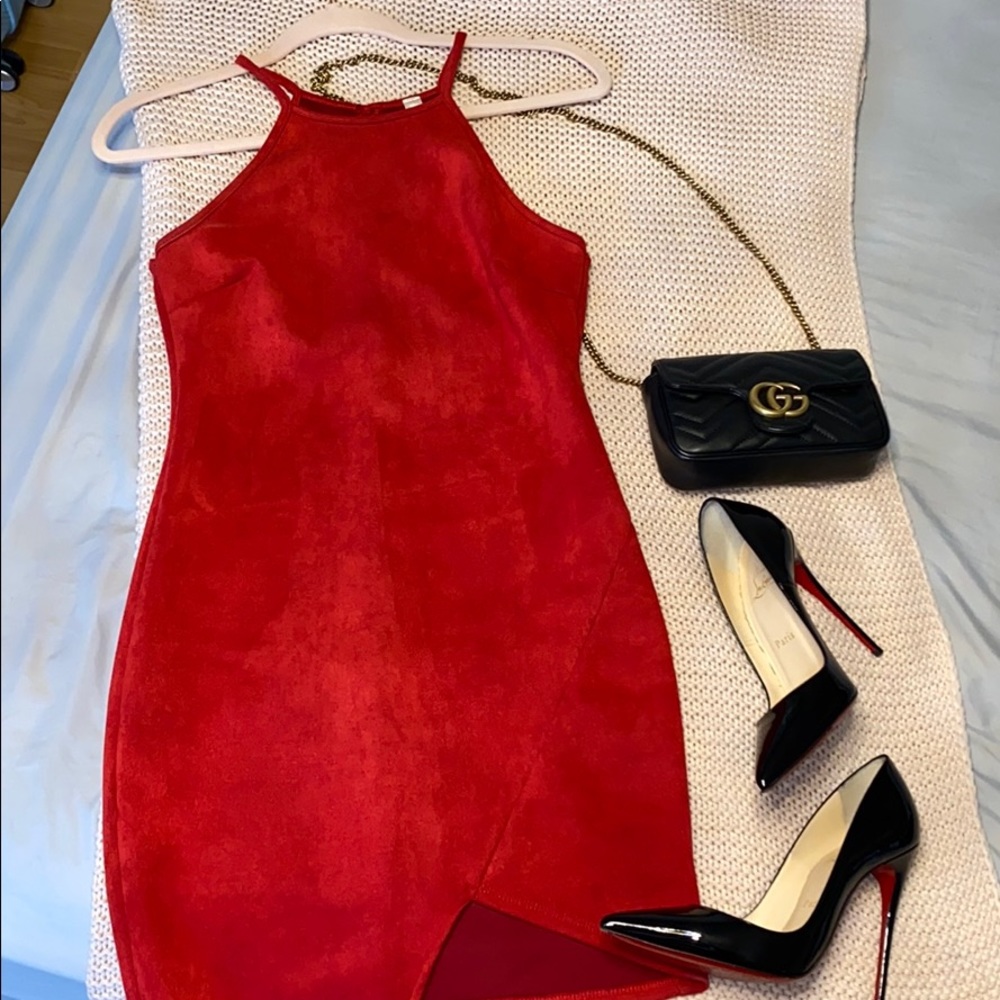 Steps red dress